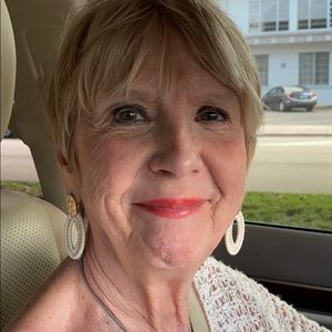 Meet your Posher, Jan